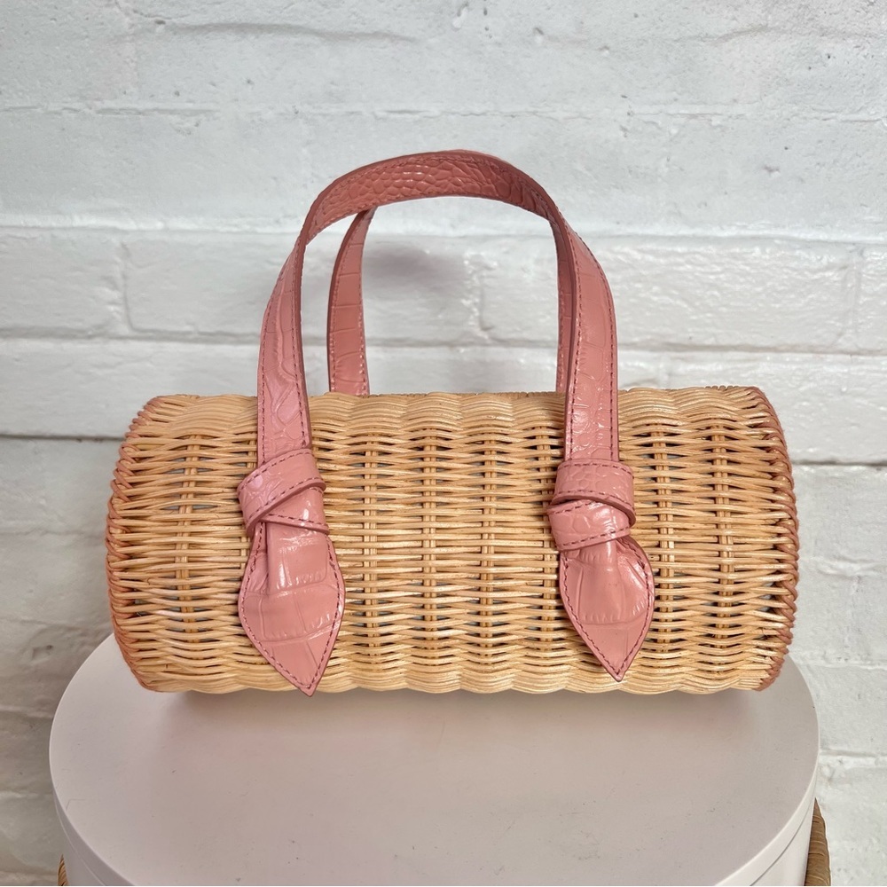 Pink Straw Shoulder Bag with Pink Chain Handles - Picture 3 of 14